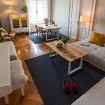 No.8: Lovely & Cosy 3-room Heart Of The Apartment
