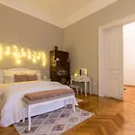 Apartment No.8: Lovely & Cosy 3-room Heart Of The *