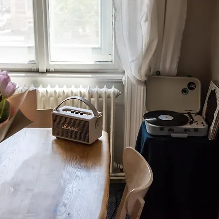 No.8: Lovely & Cosy 3-room Heart Of The דירה