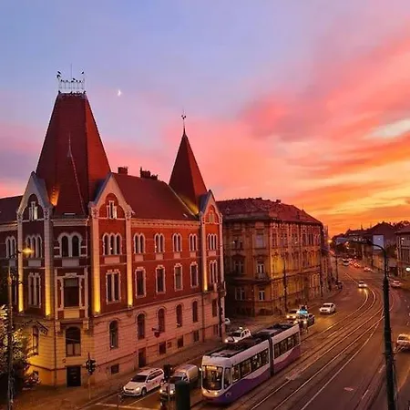 No.8: Lovely & Cosy 3-room Heart Of The