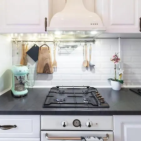 No.8: Lovely & Cosy 3-room Heart Of The Appartement *