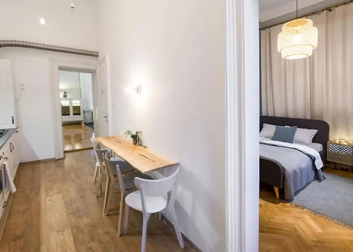 No.8: Lovely & Cosy 3-room Heart Of The Apartment Timisoara