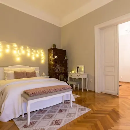 Apartamento No.8: Lovely & Cosy 3-room Heart Of The *
