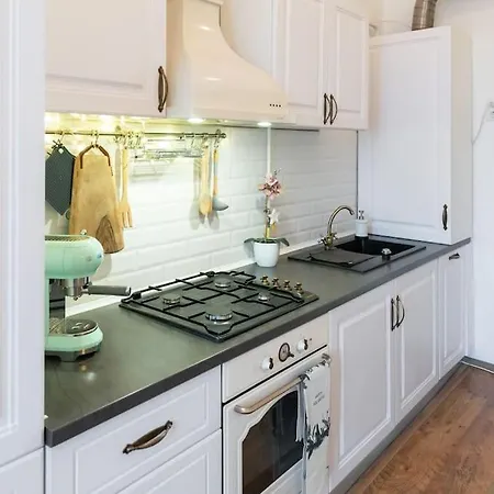 No.8: Lovely & Cosy 3-room Heart Of The Apartamento Timisoara