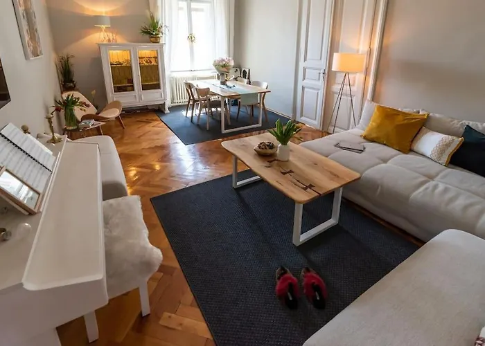 No.8: Lovely & Cosy 3-room Heart Of The Apartment